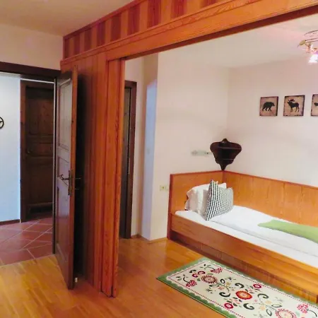 Apartment Ski-in / Ski-out Nockberg Jewel
