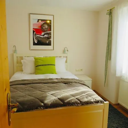 Ski-in / Ski-out Nockberg Jewel Apartment